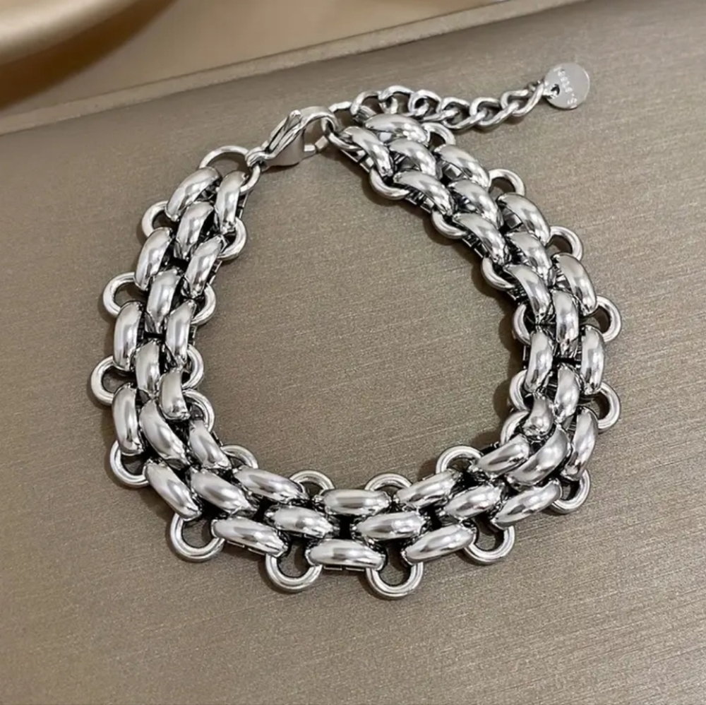 Chunky Sterling Silver Chain Link Bracelet - Picture 5 of 6